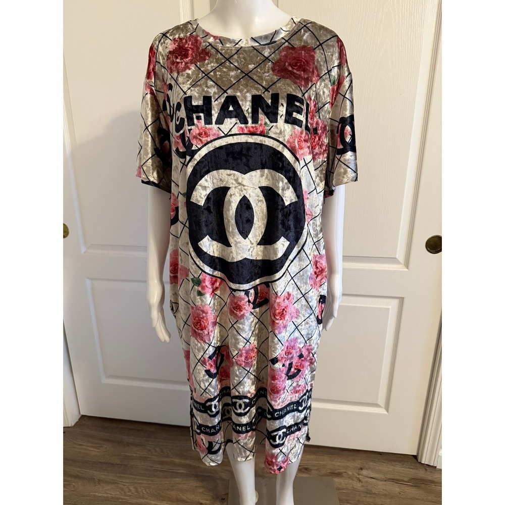 Women's Inspired Velvety Rose and Silver Dress with Pockets L/XL